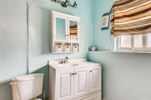 1300 Sumner Ave, Lake Elsinore CA  92530-3216 exterior