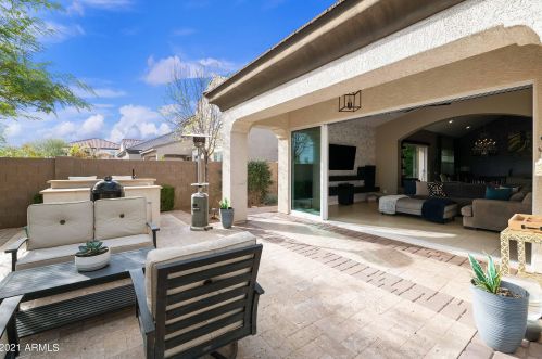 4325 Glacier Pl, Chandler AZ 85249-0503 exterior