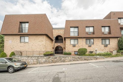 348 Central Park Ave, Scarsdale, NY 10583-1328