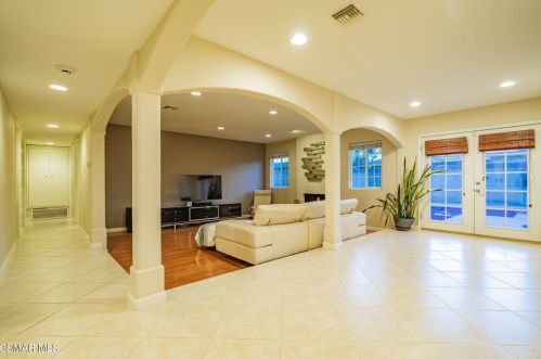 1343 4 St, Simi Valley CA 93065-3110 exterior