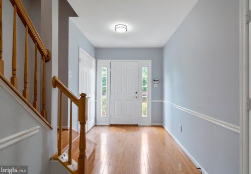 7726 Havenbrook Way, Springfield, VA 22153-3445