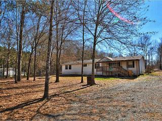 9415 Blanchard Latex Rd, Mooringsport, LA 71060-9546
