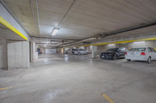 96 Ponwood Cir, Madison WI 53717-1168 exterior