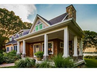224 Wood Hill Rd, South Kingstown, RI 02882-4063