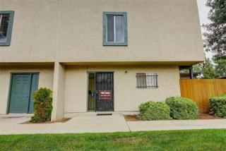 6033 Townley Ave, Glendale, AZ 85302-4503