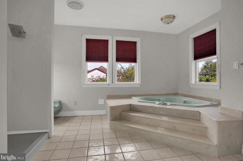 3655 Derry St, Harrisburg PA 17111-4354 exterior