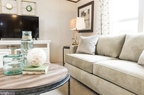 20312 Monrovia Rd, Madison Mills VA  22960-3305 exterior