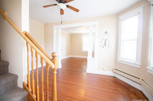 90 Riverview Ave, United States Coast Guard Ac, CT 06320-5413