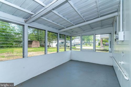 246 Queen St, West Deptford NJ  08096-2254 exterior