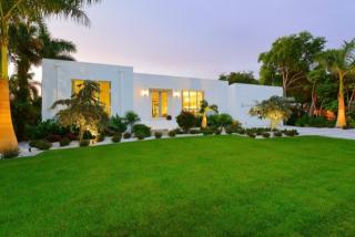 1259 Southport Dr, Sarasota, FL 34242-1716