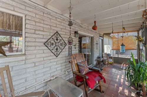 1066 Abrego Dr, Green Valley AZ  85614-3640 exterior