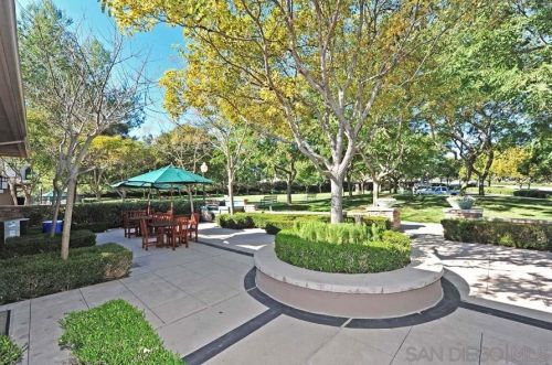 2710 Cyn Ave, San Diego CA 92123-5428 exterior