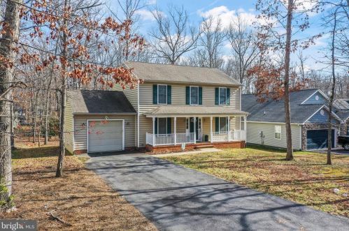 207 Saylers Creek Rd, Locust Grove VA  22508-5119 exterior