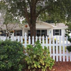 989 Gonzalez Park Dr, Cantonment, FL 32533-6120