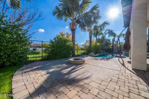 3437 Valerie Dr, Chandler AZ  85286-2371 exterior
