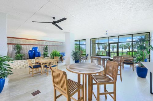 100 Collier Blvd, Marco Island FL  34145-3710 exterior