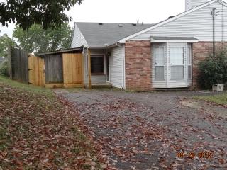 1113 Cabana Dr, Nashville, TN 37214-3939
