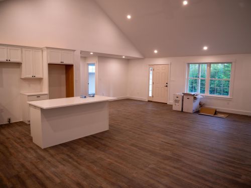 969 Grandview Rd, Albany NH  03818 exterior