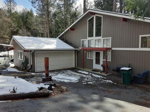5371 Begonia Dr, Pacific House, CA 95726-9003