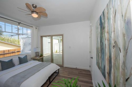 1704 Ebers St, San Diego CA  92107-3504 exterior