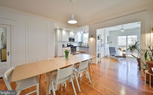 425 Gln Echo Rd, Philadelphia PA 19119-2915 exterior