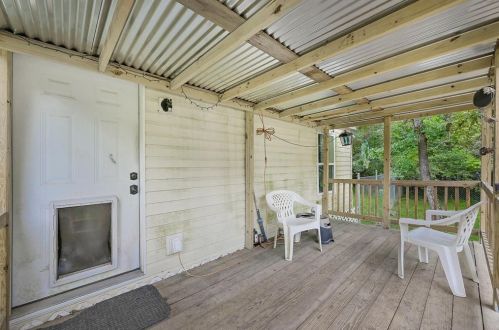 16501 Williams Rd, Conroe TX 77303-3496 exterior