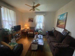 3203 Virginia Ave, Pittsburgh, PA 15122-1455