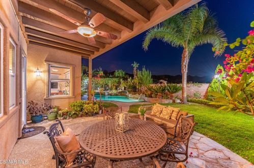 3824 Doheney Ct, Simi Valley CA  93063-0208 exterior