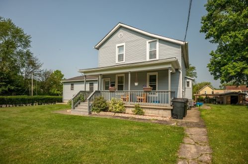 1640 Ashton Ave, Hermitage, PA 16150-1026