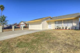 7901 Scottsdale Dr, Sacramento, CA 95828-4232