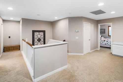 42240 Ridge View Dr, Lancaster CA 93536-7382 exterior