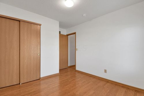 410 Green Apple Pl, Pataskala OH  43062-7453 exterior