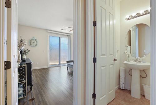 767 Red Barn Pl, Lathrop CA  95330-8975 exterior