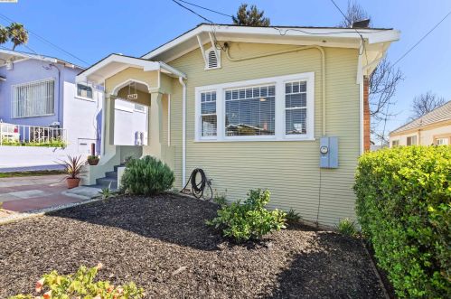 2624 77th Ave, Oakland CA  94605-2814 exterior