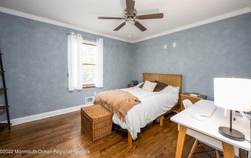 5 Adams Dr, Bricktown NJ 08724-3253 exterior