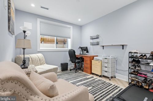 1101 44th Pl, Washington DC  20019-4906 exterior