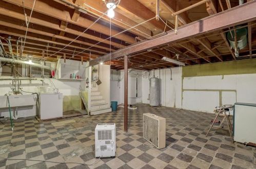 11315 Glenbrook Ln, Thiensville WI  53092-3113 exterior