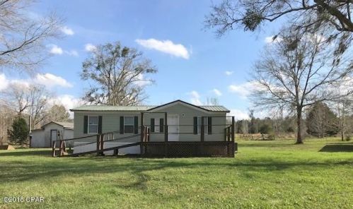 1941 Rooks Cir, Cottondale, FL 32431-9117