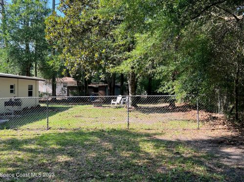 2310 Beechwood Ter, Crystal River FL  34428-5816 exterior