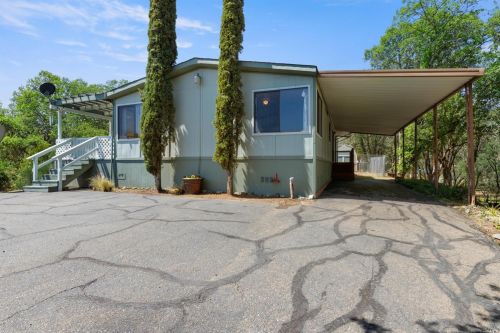 675 Starr Dust Ct, Lakeport CA  95453-6976 exterior