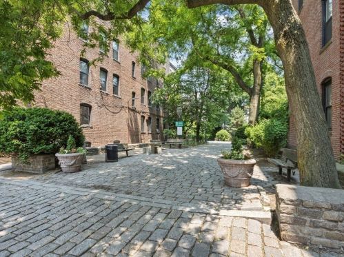 160 Prince St, Boston MA  exterior