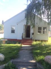 408 Washington Ave, Williston ND  58801-5241 exterior