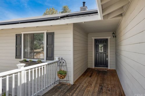 18778 Fernwood Rd, Middletown, CA 95467-8236