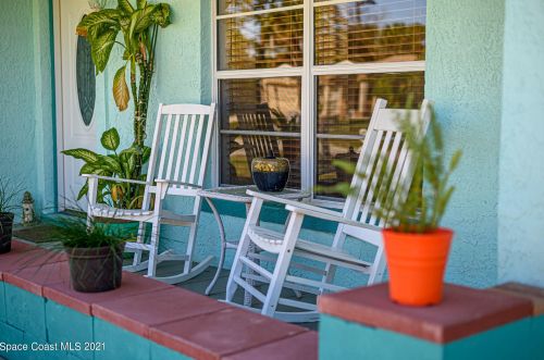4347 Eastman St, Cocoa, FL 32927-3938