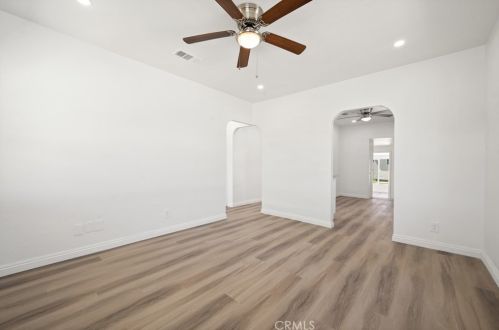 340 Willow Ave, Rialto CA  92376-5832 exterior