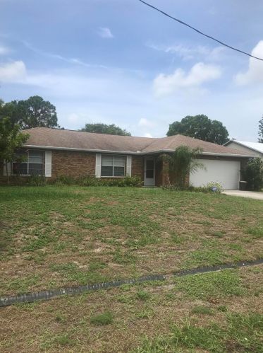 2954 Boxwood Cir, Fort Pierce, FL 34953-6967