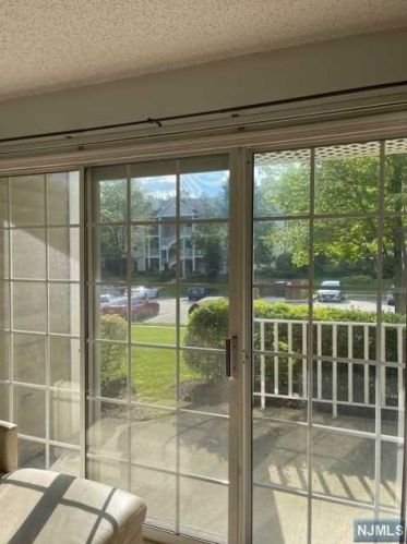 1138 Sycamore Ln, Mahwah NJ  07430-2345 exterior