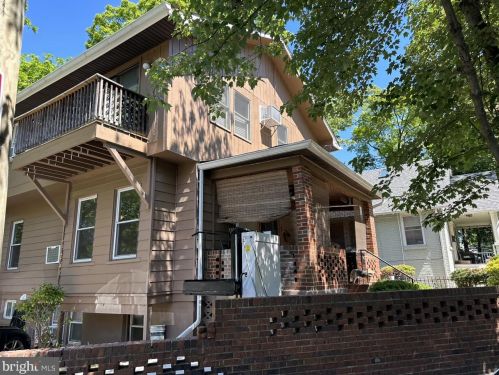 217 Walnut St, Washington, DC 20012-2156
