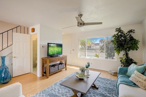 13323 Newland St, Garden Grove, CA 92844-1958