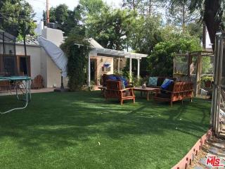 1803 Arteique Rd, Topanga, CA 90290-4249